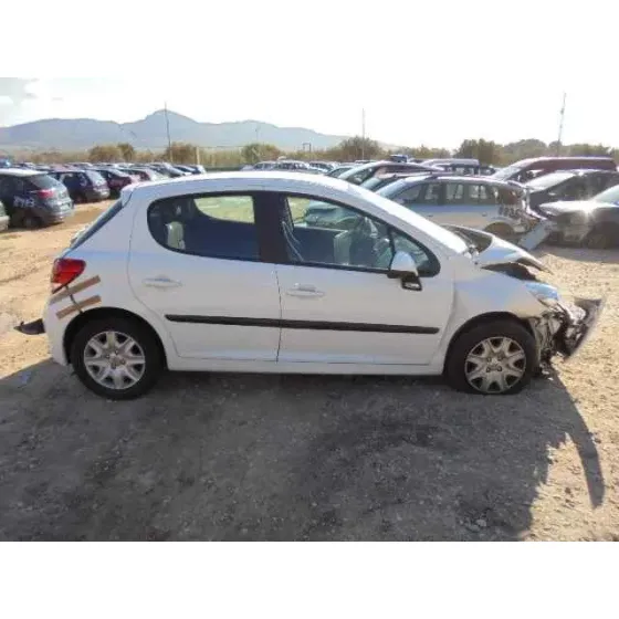 PEUGEOT 207 '2009 CONFORT BLANCO