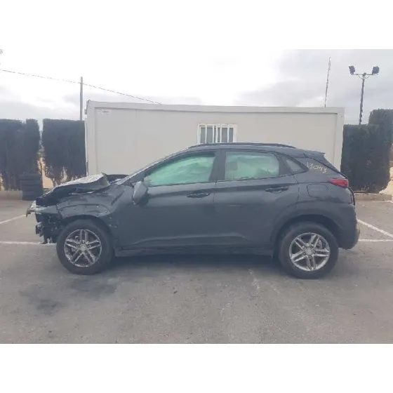 HYUNDAI KONA '2019 PURE GRIS OSCURO