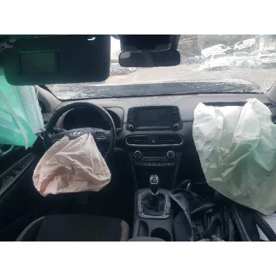 HYUNDAI KONA '2019 PURE GRIS OSCURO