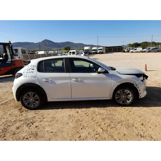 Peugeot 208 II (UB_, UP_, UW_, UJ_) 2019