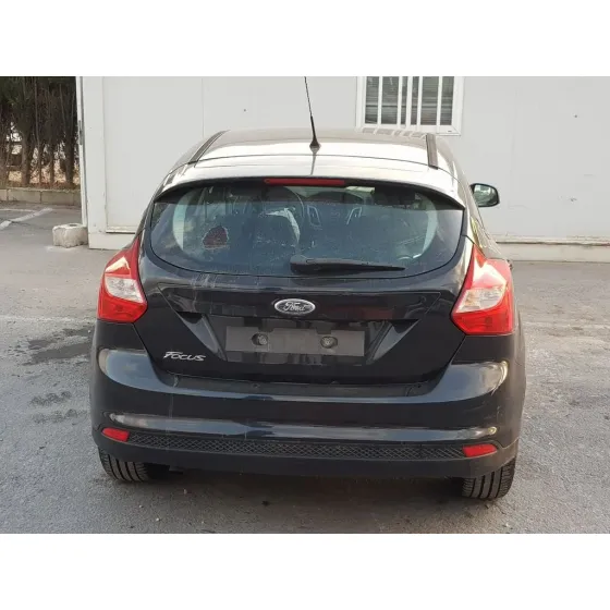 FORD FOCUS LIM. (CB8) '2011 TREND NEGRO