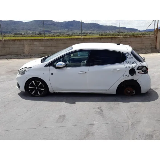 Peugeot 208 I (CA_, CC_) 2018