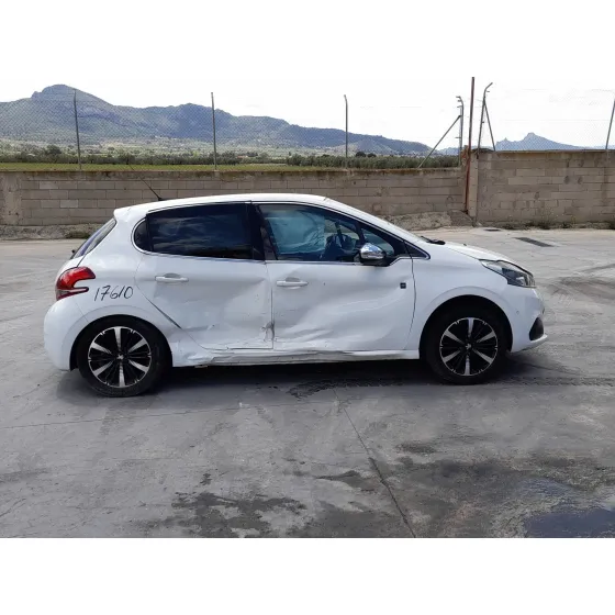 Peugeot 208 I (CA_, CC_) 2018