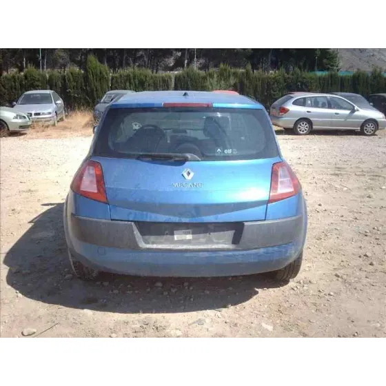 RENAULT MEGANE II BERLINA 5P '2002 CONFORT AUTHENTIQUE AZUL