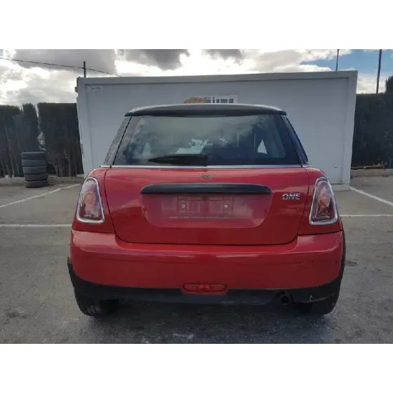 MINI MINI (R56) '2010 ONE ROJO