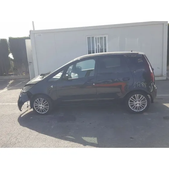 MITSUBISHI COLT BERLINA 5 (Z30A) '2008 1.3 ATLANTIS NEGRO