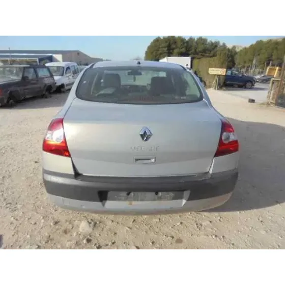 RENAULT MEGANE II CLASSIC BERLINA '2003 CONFORT AUTHENTIQUE GRIS