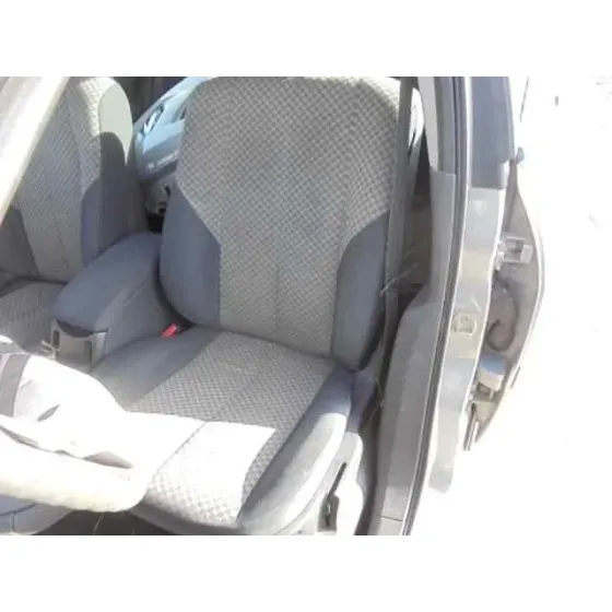 RENAULT MEGANE II CLASSIC BERLINA '2003 CONFORT AUTHENTIQUE GRIS