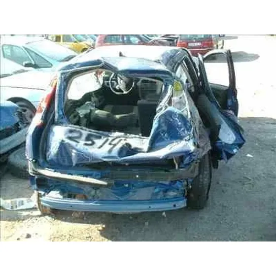 FIAT GRANDE PUNTO (199) '2005 1.4 8V ACTIVE AZUL