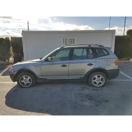 BMW X3 (E83) '2005 2.0D GRIS
