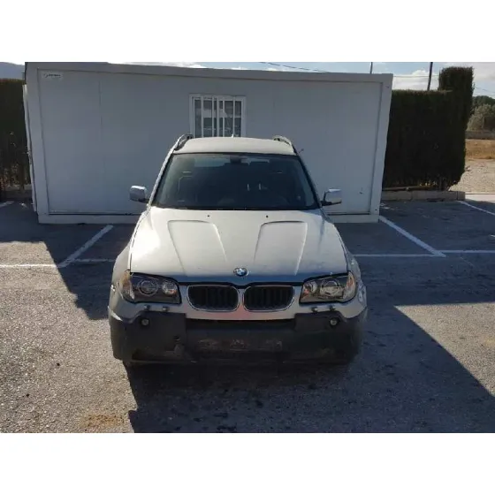 BMW X3 (E83) '2005 2.0D GRIS