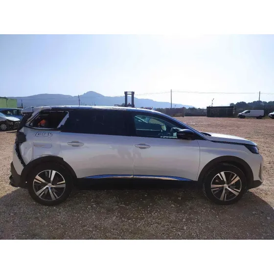 PEUGEOT 5008 '2022 ALLURE BLANCO