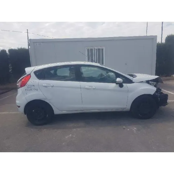 FORD FIESTA (CCN) '2016 TREND BLANCO