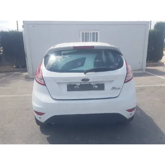 FORD FIESTA (CCN) '2016 TREND BLANCO