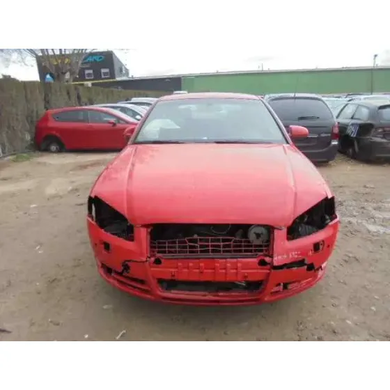 AUDI A4 BERLINA (8E) '2005 3.0 TDI QUATTRO (150KW) ROJO
