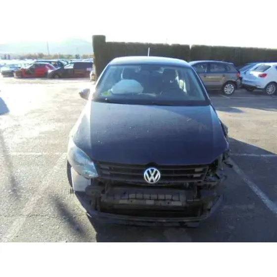 VOLKSWAGEN POLO (6R1) '2011 ADVANCE NEGRO