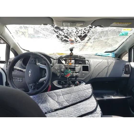 KIA RIO '2014 BASIC BLANCO