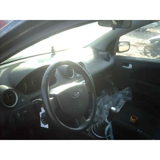 FORD FIESTA (CBK) '2005 GHIA NEGRO