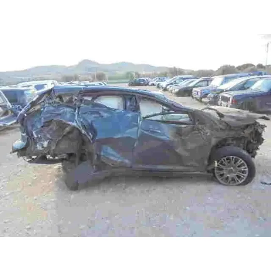 FORD FOCUS LIM. (CB8) '2011 TITANIUM GRIS OSCURO