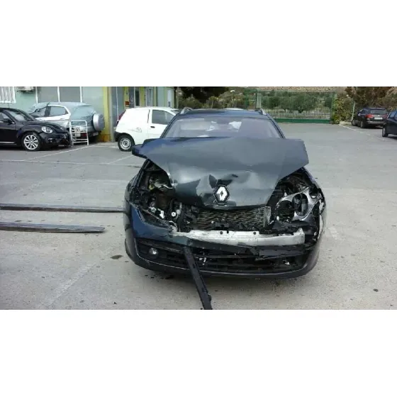 RENAULT LAGUNA GRANDTOUR III '2010 DYNAMIQUE TOMTOM GRIS OSCURO