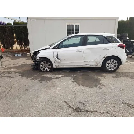HYUNDAI I20 '2019 ESSENCE BLANCO