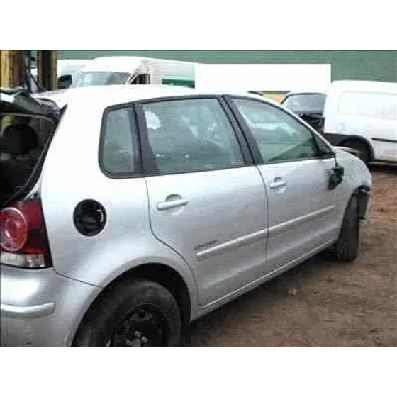VOLKSWAGEN POLO (9N3) '2005 1.4 TDI GRIS