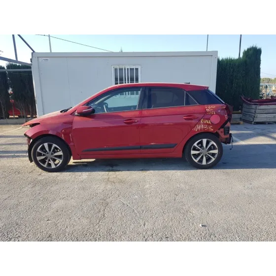 HYUNDAI I20 '2017 FRESH GRANATE
