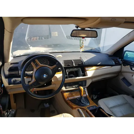 BMW X5 (E53) '2001 4.4I AUTOMATICO NEGRO