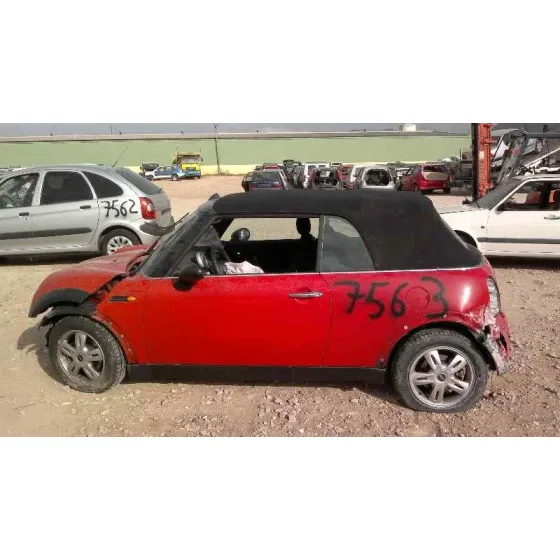 MINI CABRIO (R52) '2005 ONE ROJO
