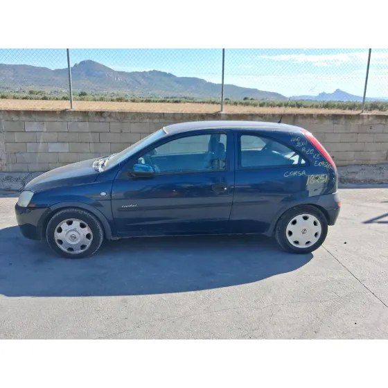 Opel CORSA C (X01) 2000