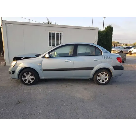 KIA RIO '2006 1.4 ACTIVE AZUL CLARO
