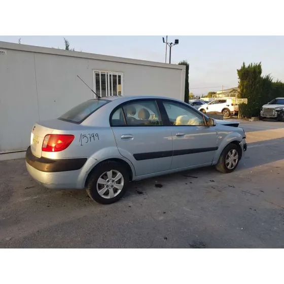 KIA RIO '2006 1.4 ACTIVE AZUL CLARO