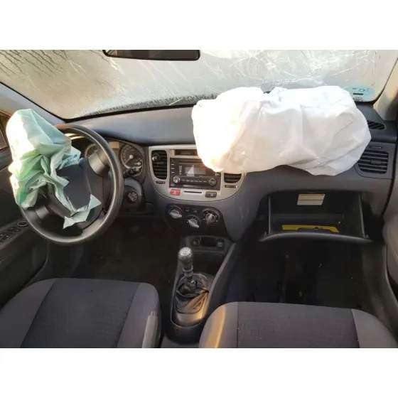 KIA RIO '2006 1.4 ACTIVE AZUL CLARO