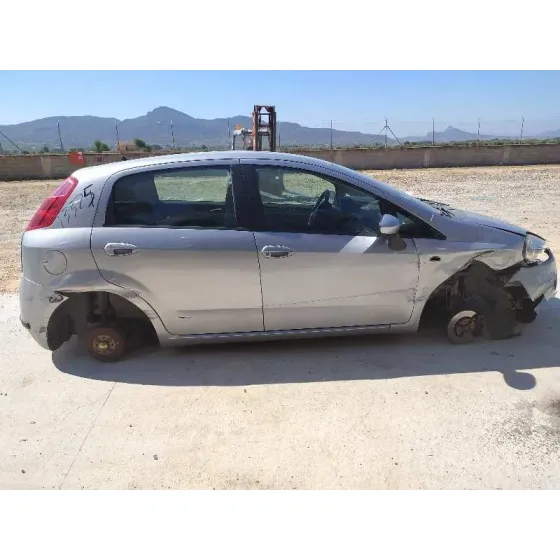 FIAT PUNTO (EVO) (199) '2006 MYLIFE GRIS