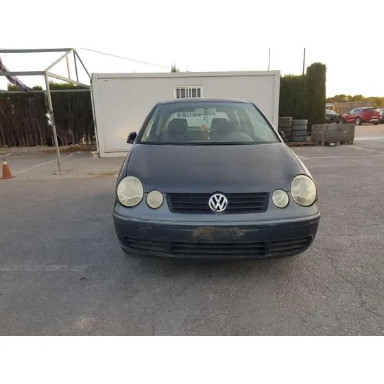 VOLKSWAGEN POLO (9N1) '2005 CONCEPTLINE NEGRO