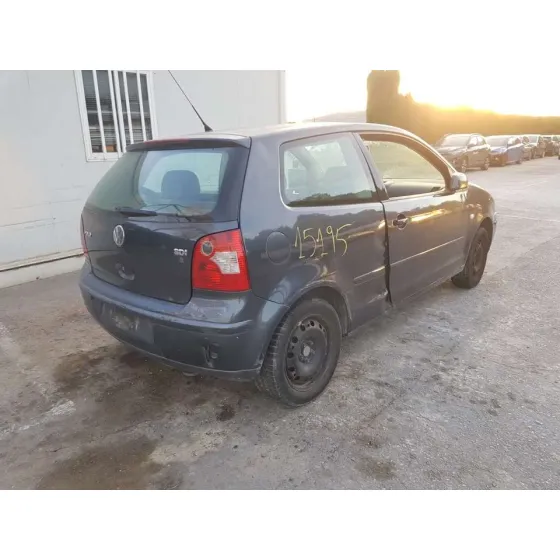 VOLKSWAGEN POLO (9N1) '2005 CONCEPTLINE NEGRO