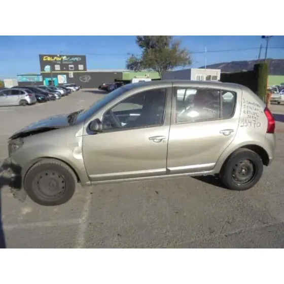 DACIA SANDERO '2011 LAUREATE BEIG