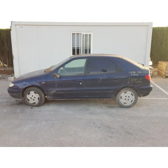 CITROEN XSARA BERLINA '2000 1.6 ATTRACTION AZUL