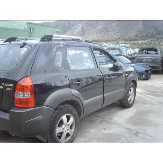 HYUNDAI TUCSON (JM) '2004 2.0 CRDI COMFORT NEGRO