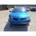 RENAULT MEGANE II BERLINA 5P RENAULT MEGANE II BERLINA 5P '2002 CONFORT AUTHENTIQUE AZUL 2002