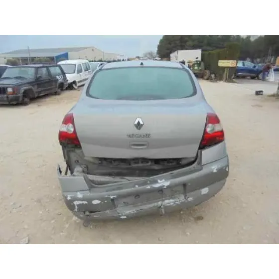 RENAULT MEGANE II CLASSIC BERLINA '2003 CONFORT AUTHENTIQUE GRIS