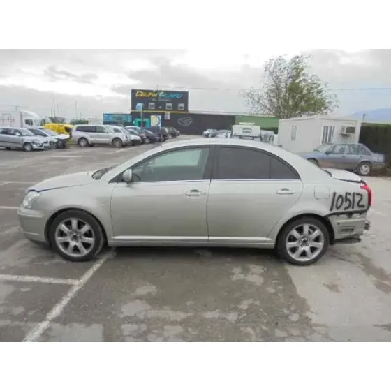TOYOTA AVENSIS BERLINA (T25) '2004 2.0 EXECUTIVE SEDAN (4-PTAS.) DORADO
