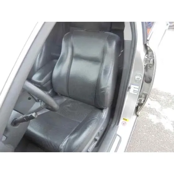 TOYOTA AVENSIS BERLINA (T25) '2004 2.0 EXECUTIVE SEDAN (4-PTAS.) DORADO