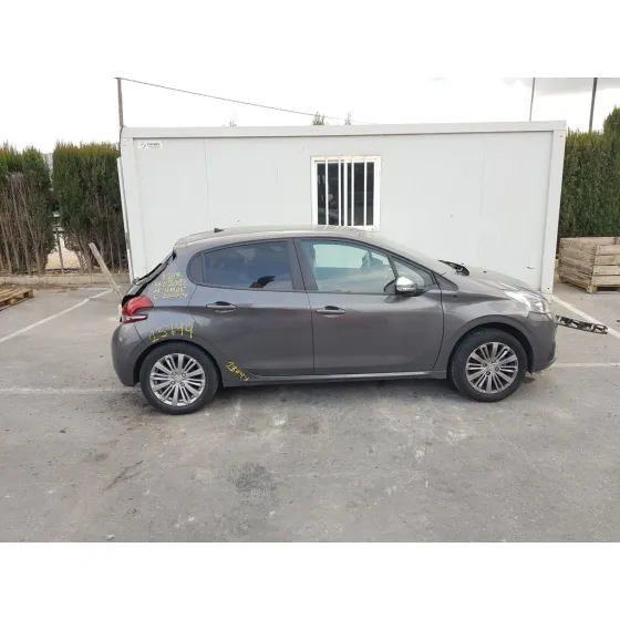 PEUGEOT 208 '2019 STYLE GRIS