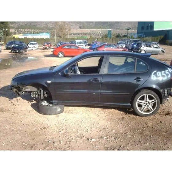 SEAT LEON (1M1) '1999 SIGNO NEGRO