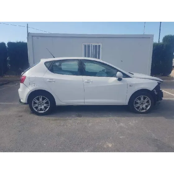SEAT IBIZA (6J5) '2012 STYLANCE / STYLE BLANCO