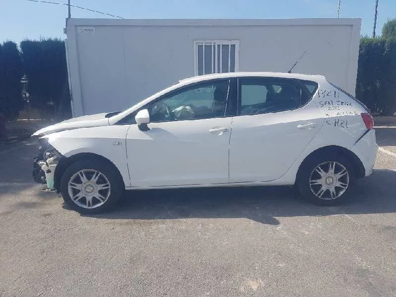 SEAT IBIZA (6J5) '2012 STYLANCE / STYLE BLANCO