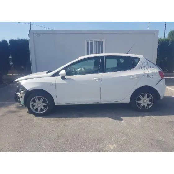 SEAT IBIZA (6J5) '2012 STYLANCE / STYLE BLANCO