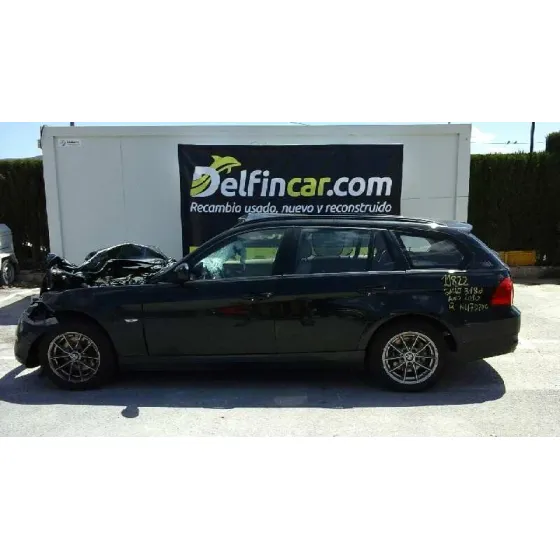 BMW SERIE 3 TOURING (E91) '2010 318D NEGRO