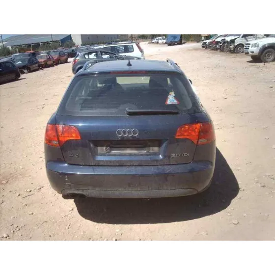 AUDI A4 AVANT (8E) '2006 2.0 TDI AZUL OSCURO